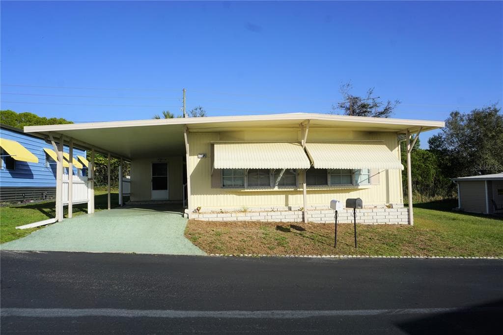 7204 EL MEYERS STREET ZEPHYRHILLS, FL 33541