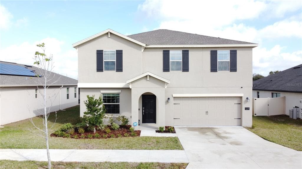 124 BERGAMOT LOOP DAVENPORT, FL 33837