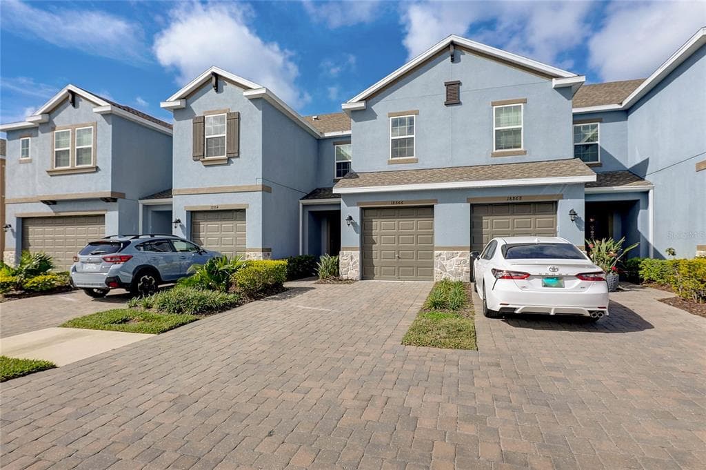 18866 NOBLE CASPIAN DRIVE LUTZ, FL 33558