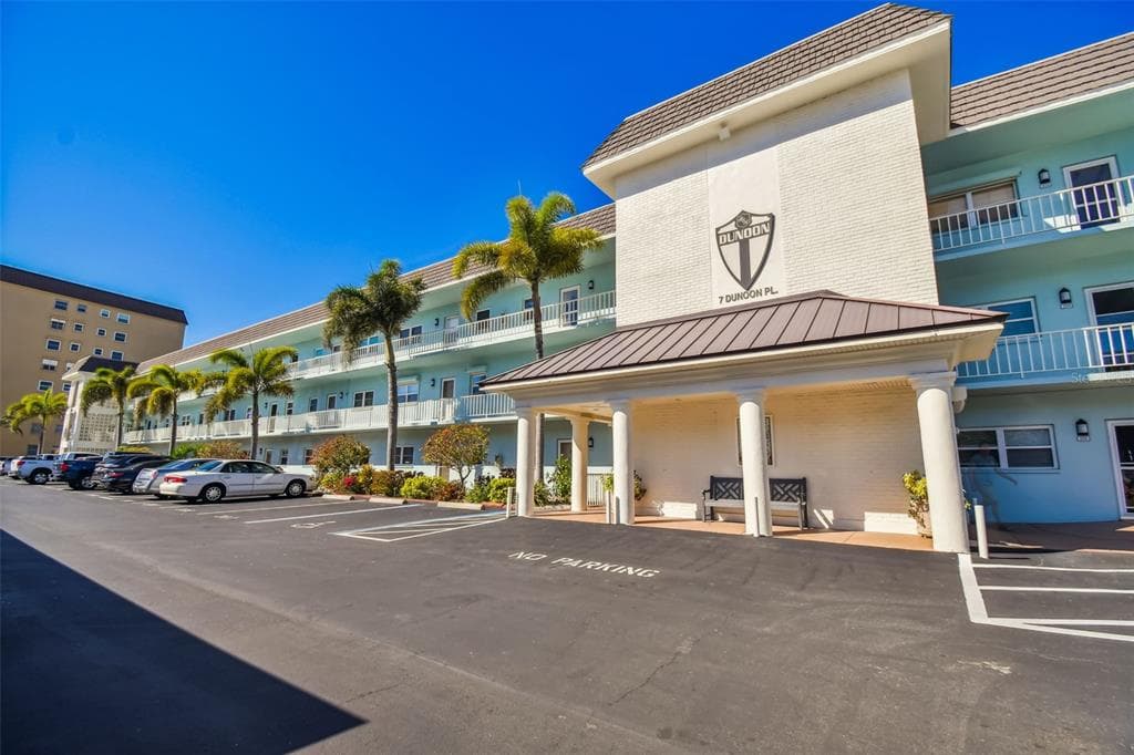 7 DUNOON PLACE UNIT 108 DUNEDIN, FL 34698