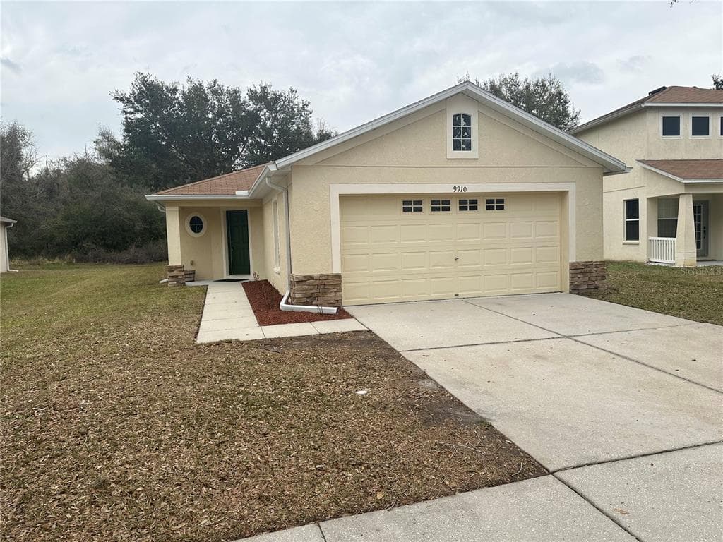 9910 EDMONTON DRIVE LAND O LAKES, FL 34638