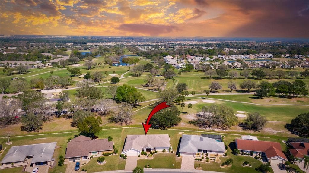 2019 E VIEW DRIVE SUN CITY CENTER, FL 33573