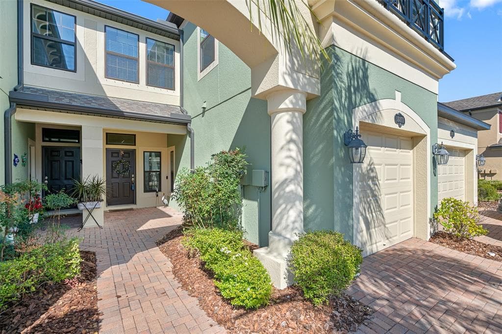 18877 FLORIDIAN WAY LUTZ, FL 33558