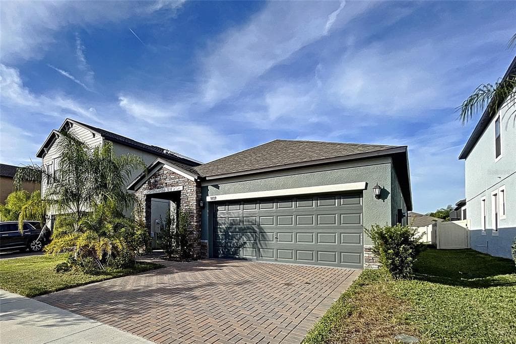9719 IVORY DRIVE SUN CITY CENTER, FL 33573