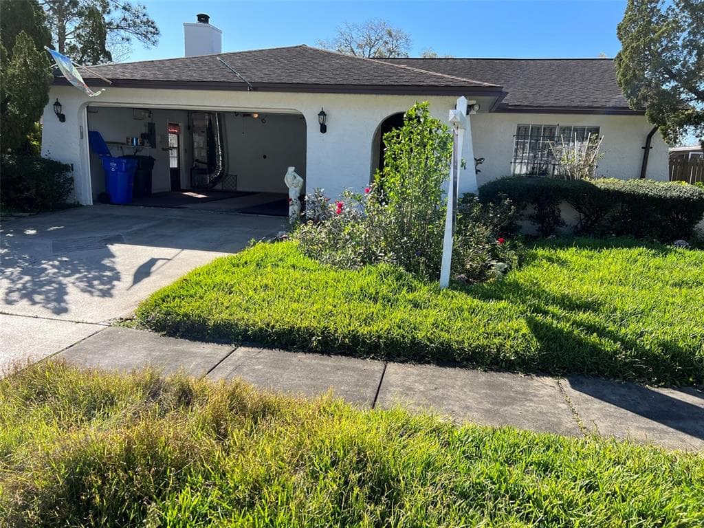 11631 COUNTRY RUN ROAD TAMPA, FL 33624