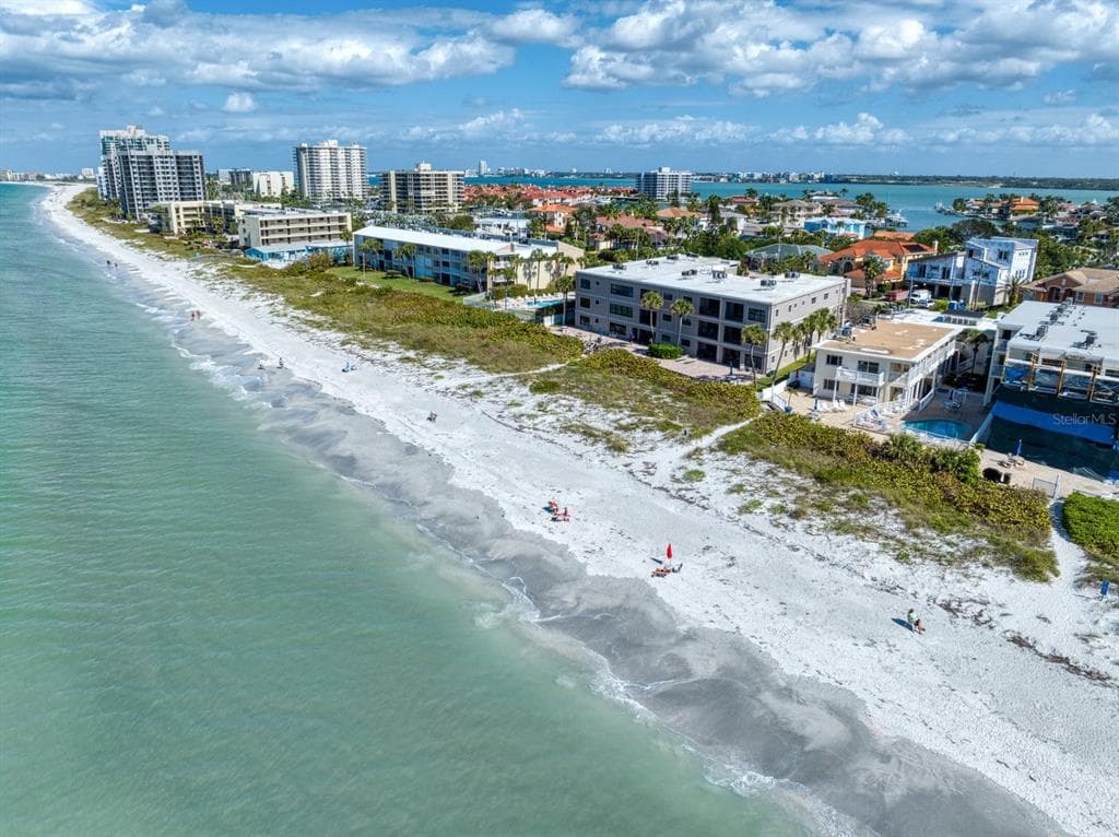 3210 GULF BOULEVARD UNIT 302