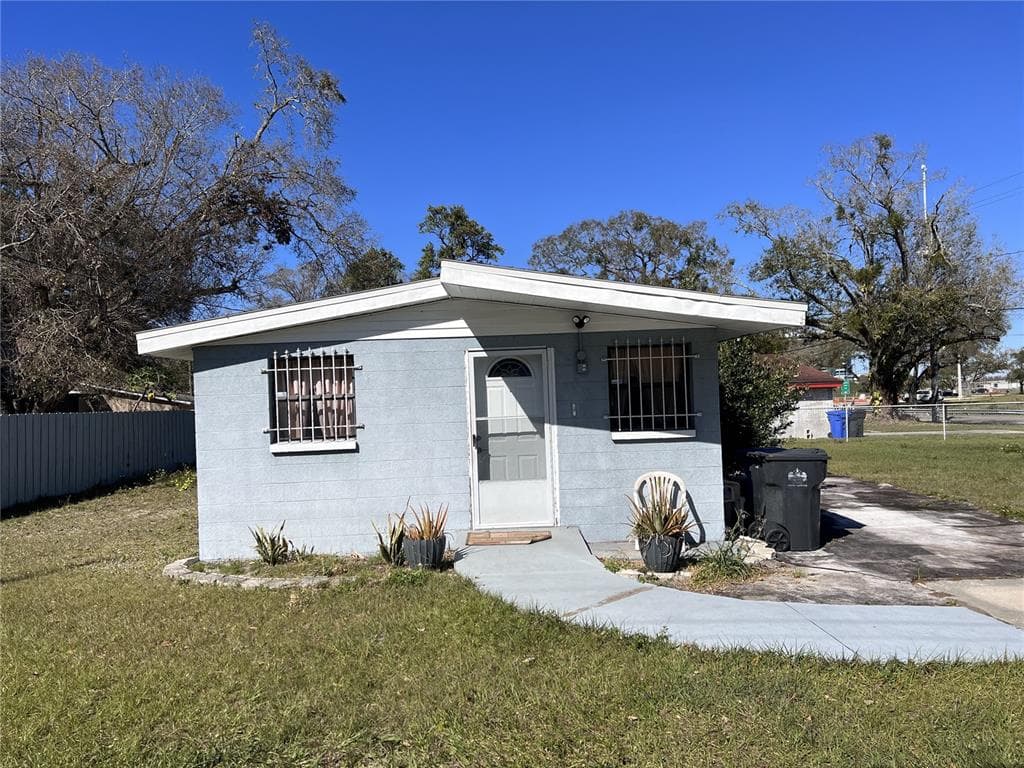7224 E CAYUGA STREET TAMPA, FL 33610