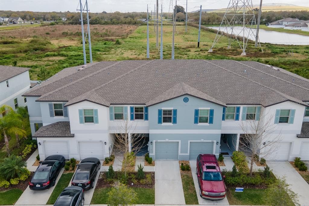 7623 GINGER LILY COURT TAMPA, FL 33619