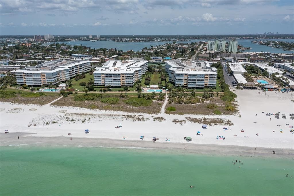 6500 SUNSET WAY UNIT 103 ST PETE BEACH, FL 33706