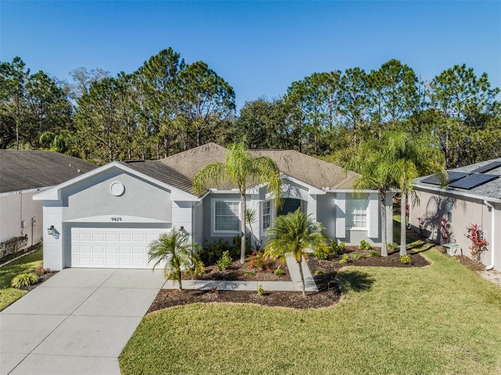 9829 ROLLING CIRCLE SAN ANTONIO, FL 33576
