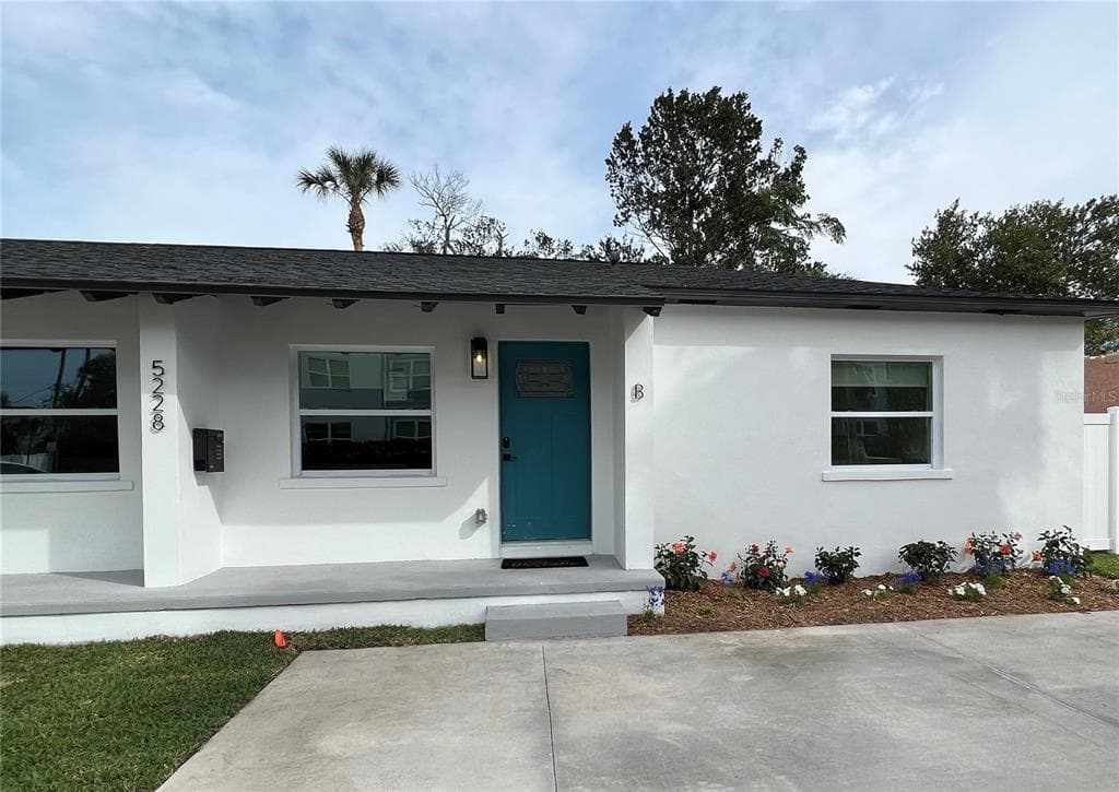 5228 S MACDILL AVENUE UNIT B TAMPA, FL 33611