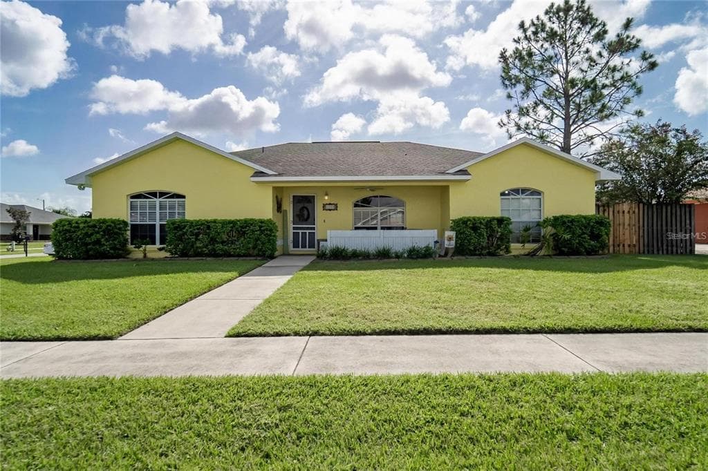 1208 SPANISH OAK LANE PLANT CITY, FL 33563