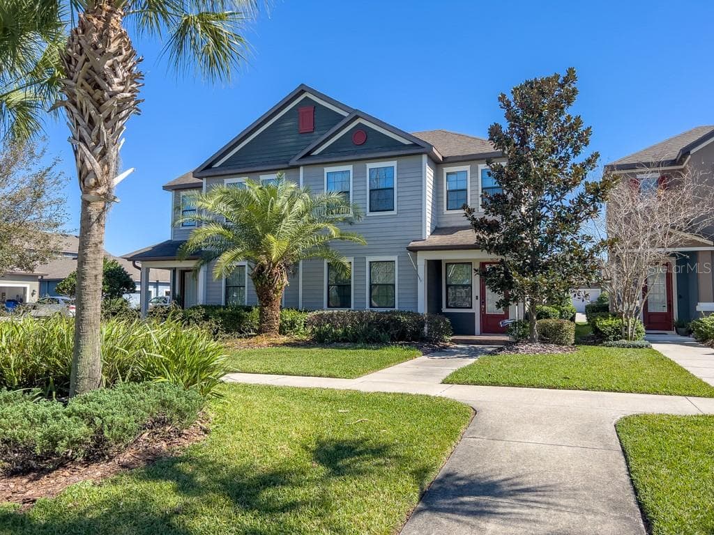 5804 VILLAGE CENTER DRIVE LITHIA, FL 33547