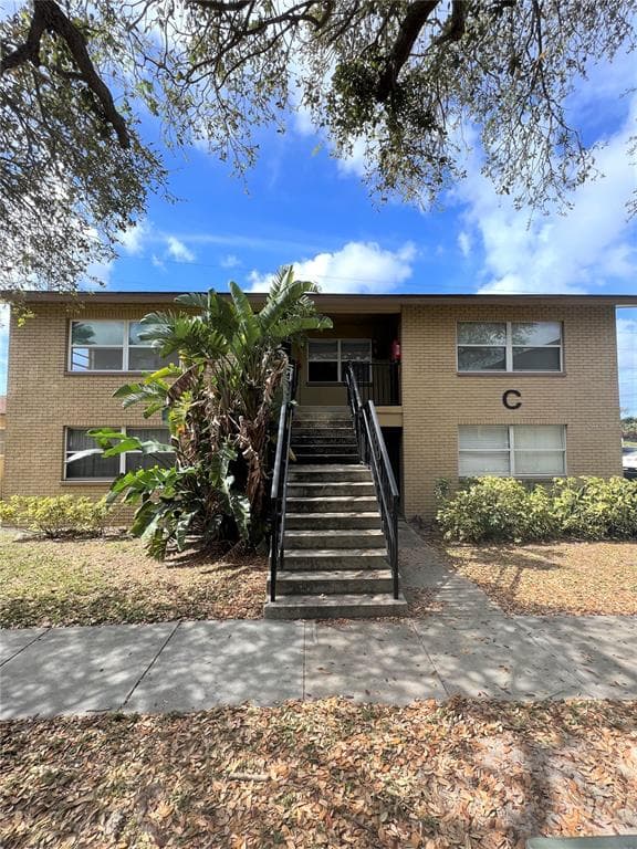 2500 HARN BOULEVARD UNIT C5 CLEARWATER, FL 33764