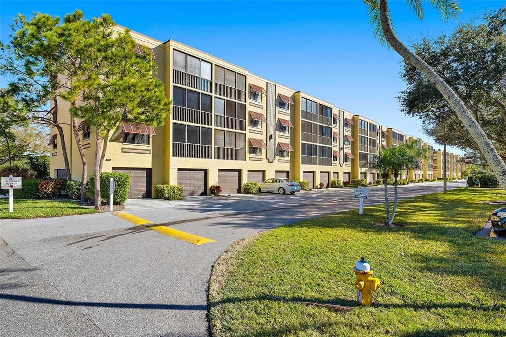5849 PARK STREET N UNIT 312