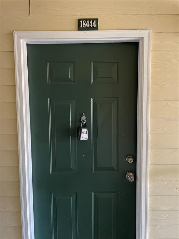 18444 BRIDLE CLUB DRIVE UNIT 18444 TAMPA, FL 33647