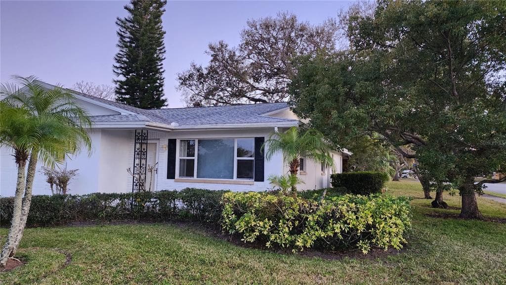2941 CATHERINE DRIVE CLEARWATER, FL 33759