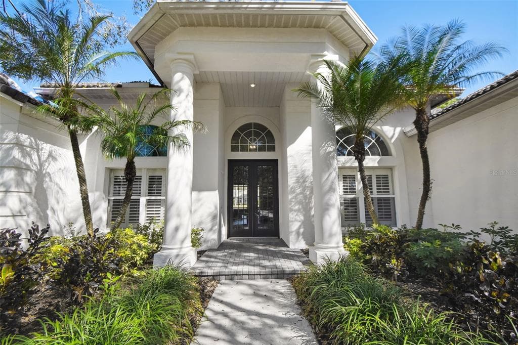 6416 RENWICK CIRCLE TAMPA, FL 33647