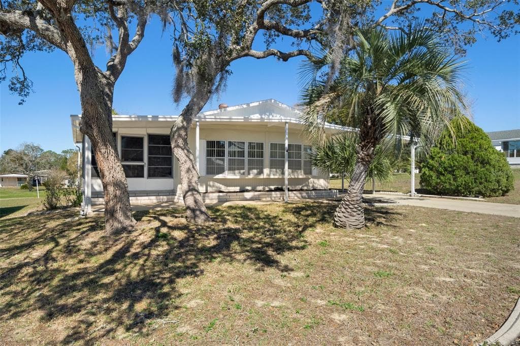 8161 STOCKHOLM STREET BROOKSVILLE, FL 34613