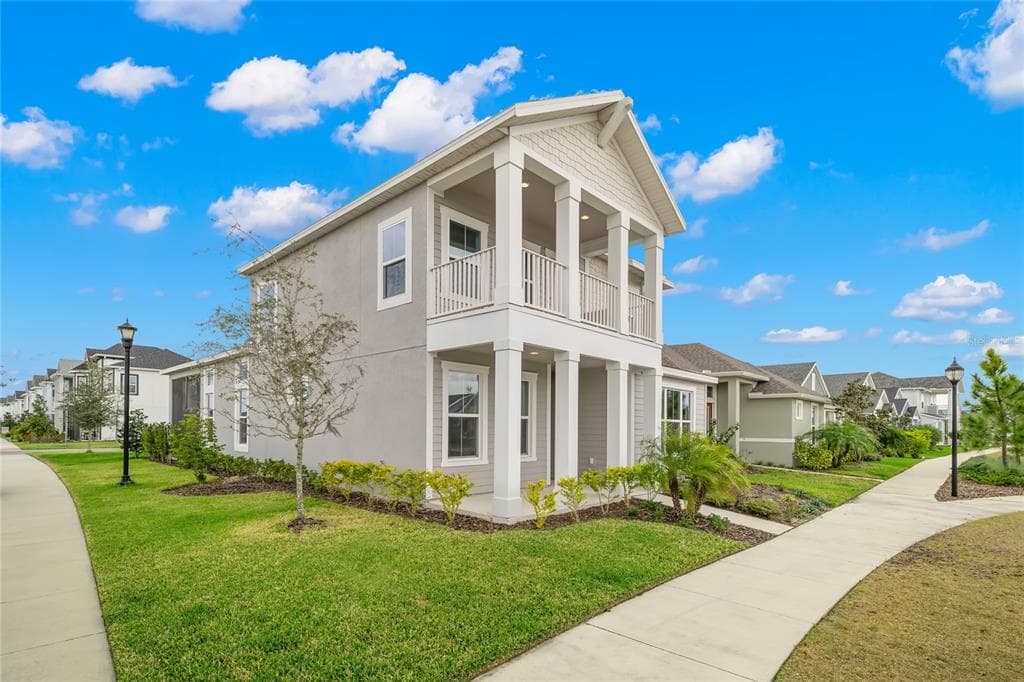 3528 VELVET APPLE STREET WESLEY CHAPEL, FL 33543
