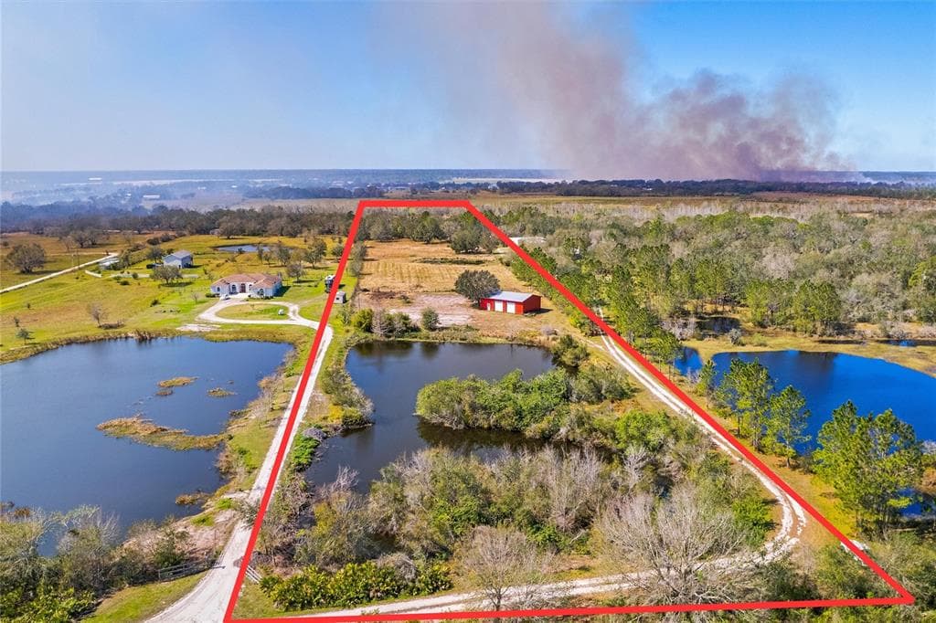 3045 LOGUE ROAD MYAKKA CITY, FL 34251
