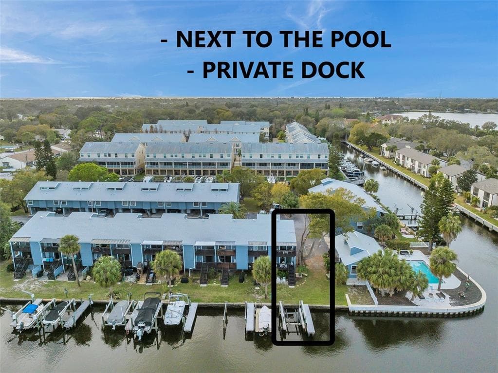 200 MERES BOULEVARD UNIT 18 TARPON SPRINGS, FL 34689