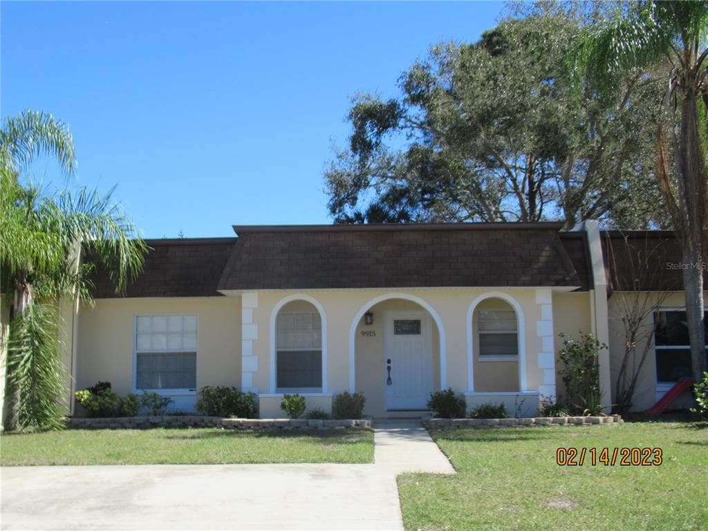 9915 86TH STREET SEMINOLE, FL 33777