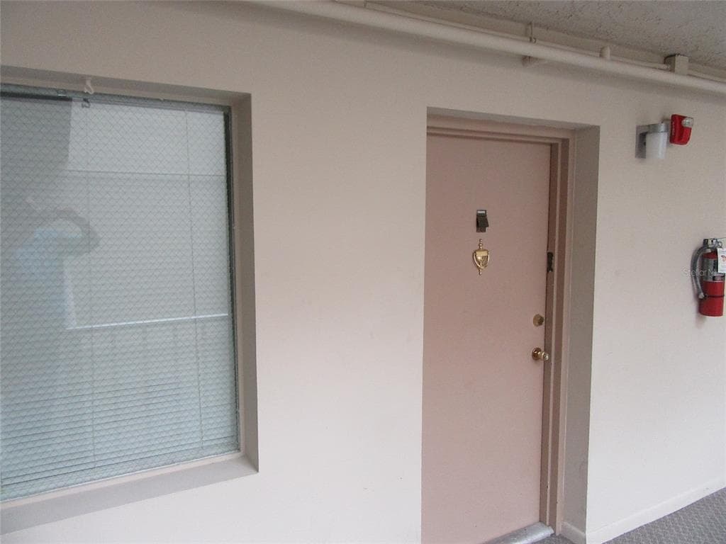 4910 38TH WAY S UNIT 409 ST PETERSBURG, FL 33711