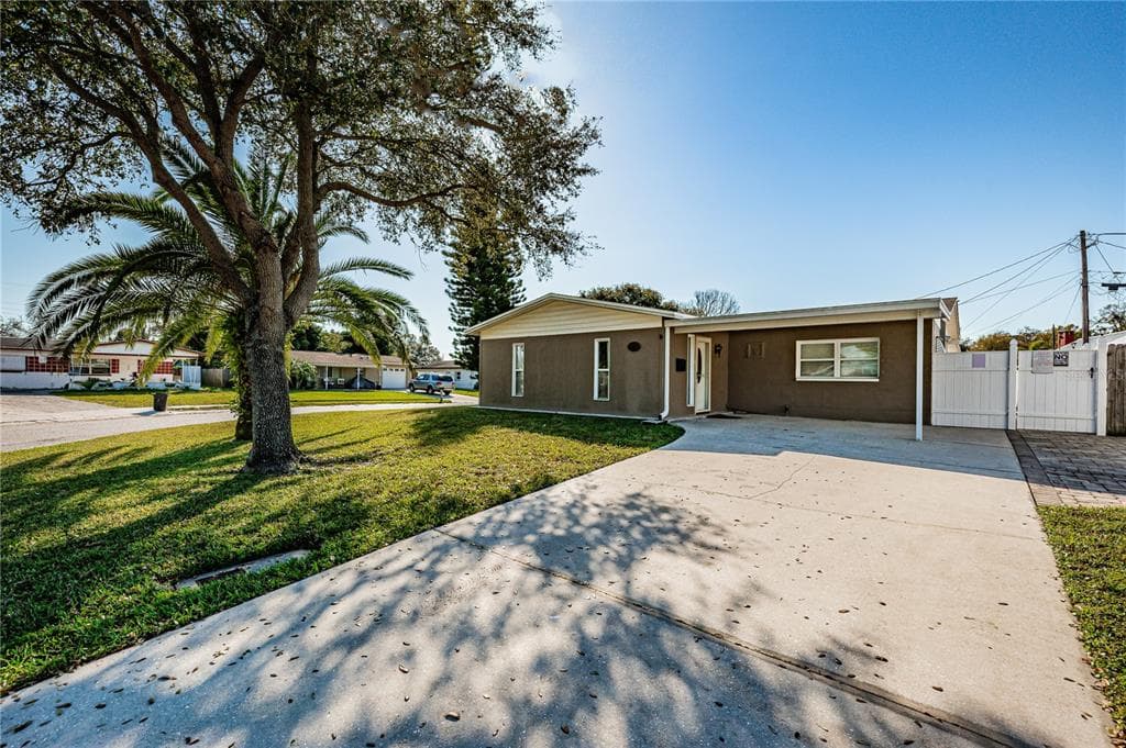 5420 95TH TERRACE N PINELLAS PARK, FL 33782