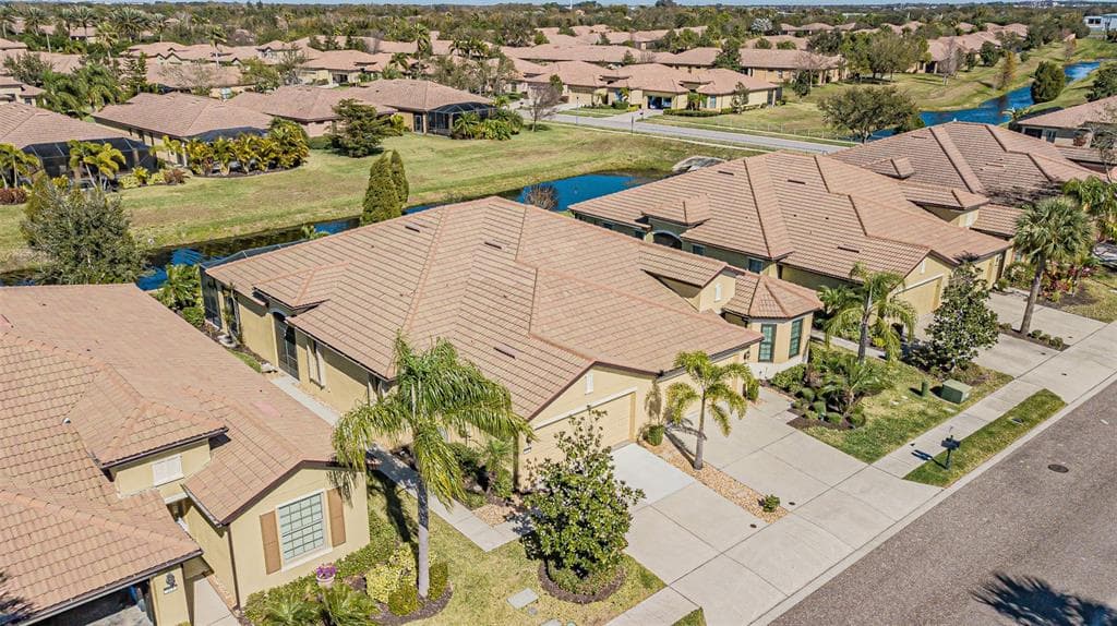 311 MYSTIC FALLS DRIVE APOLLO BEACH, FL 33572