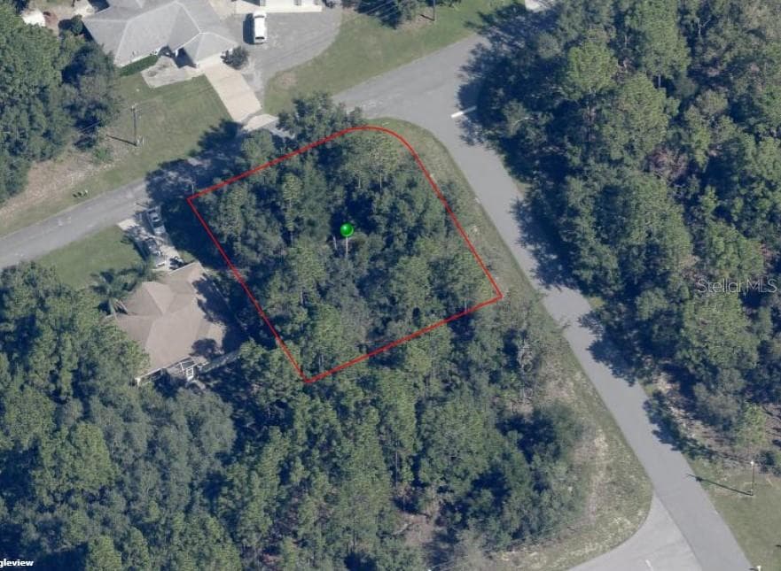 8170 N HILLVIEW CIRCLE CITRUS SPRINGS, FL 34434