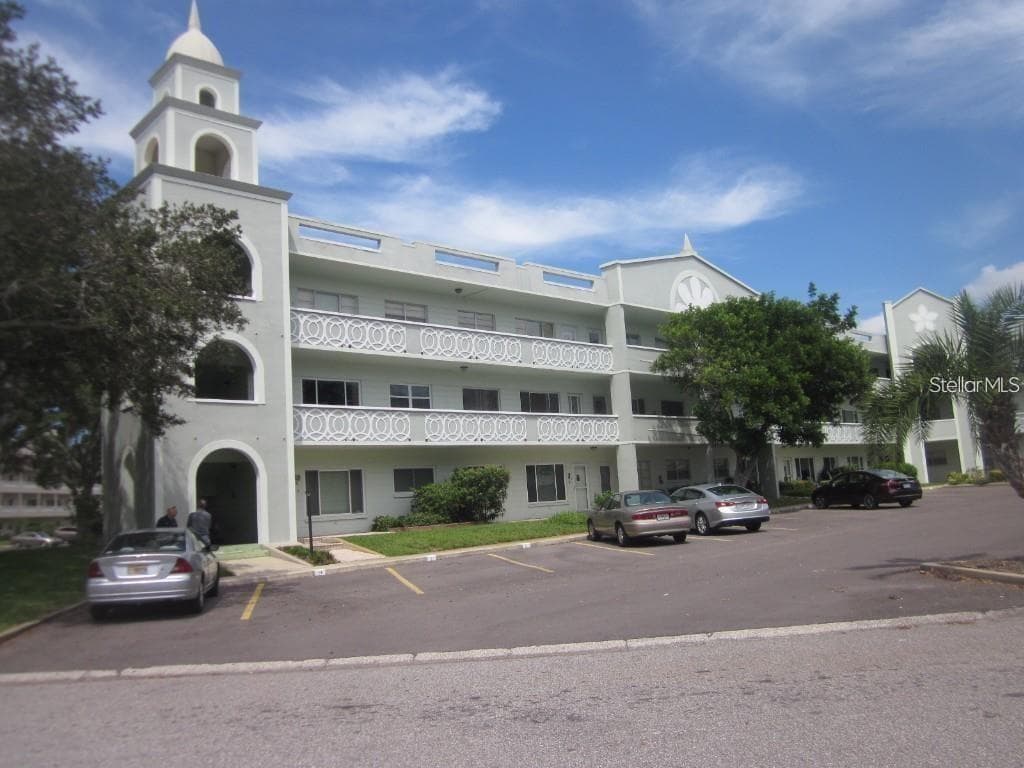 2256 PHILIPPINE DRIVE UNIT 28 CLEARWATER, FL 33763