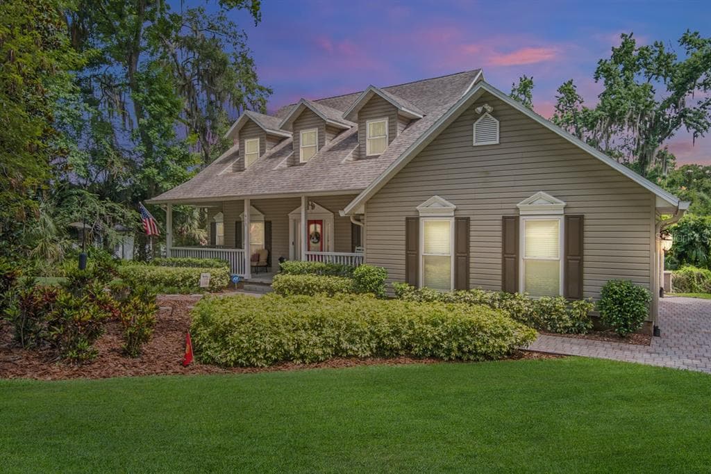 405 APACHE TRAIL BRANDON, FL 33511