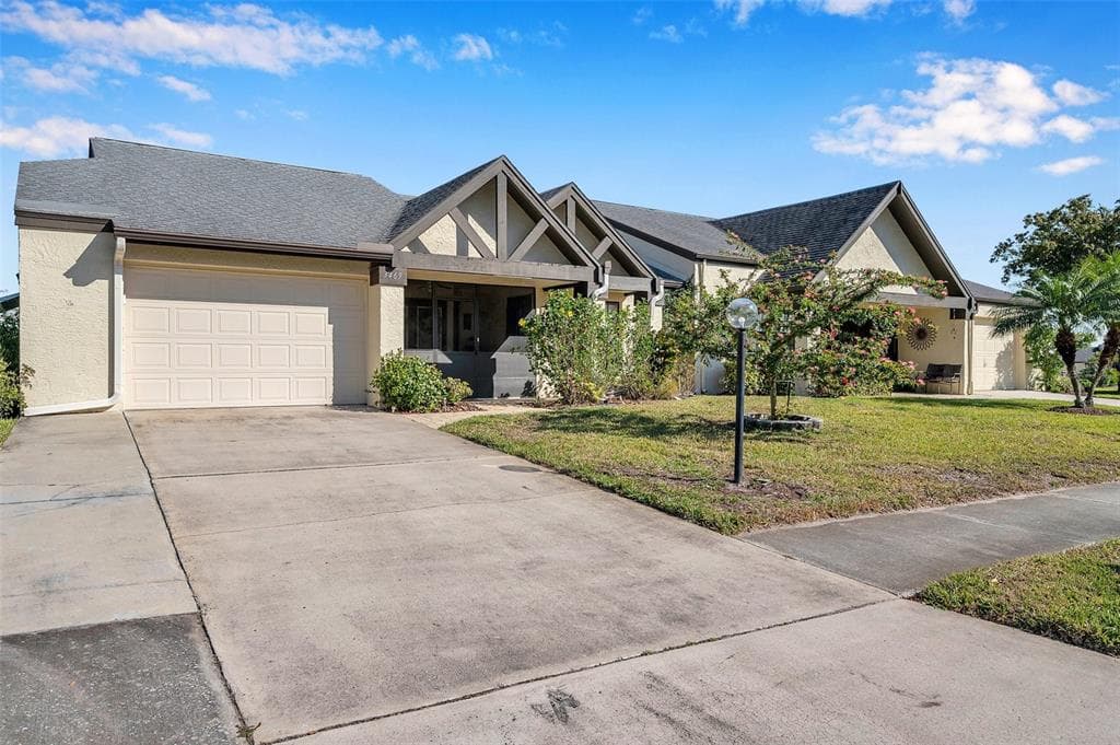 3469 SUTTON PL PALM HARBOR, FL 34684