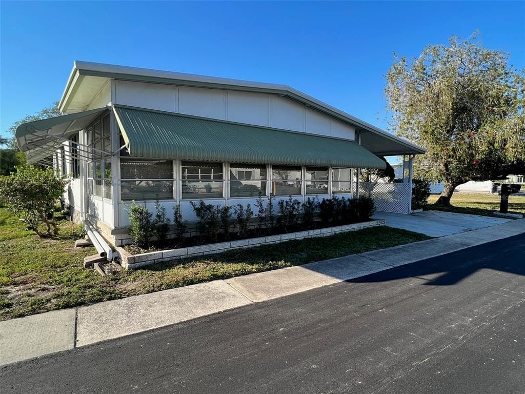 29250 US HIGHWAY 19 N UNIT 642 CLEARWATER, FL 33761