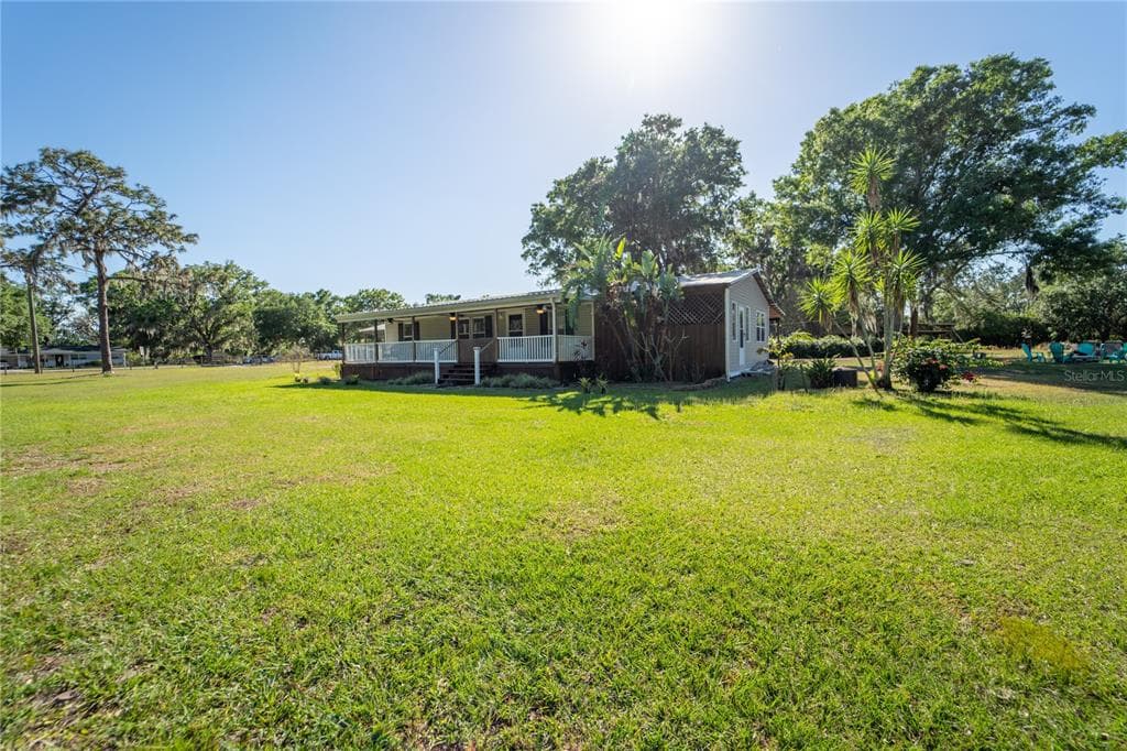 18832 DORMAN ROAD LITHIA, FL 33547