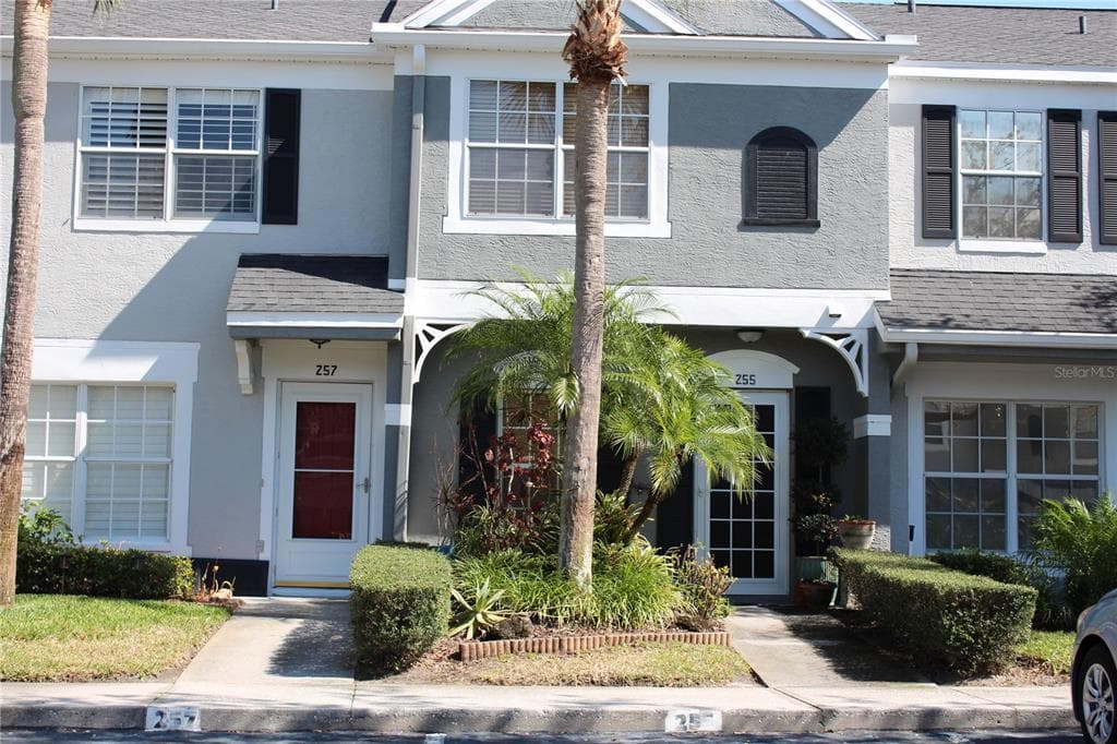 257 COUNTRYSIDE KEY BOULEVARD OLDSMAR, FL 34677