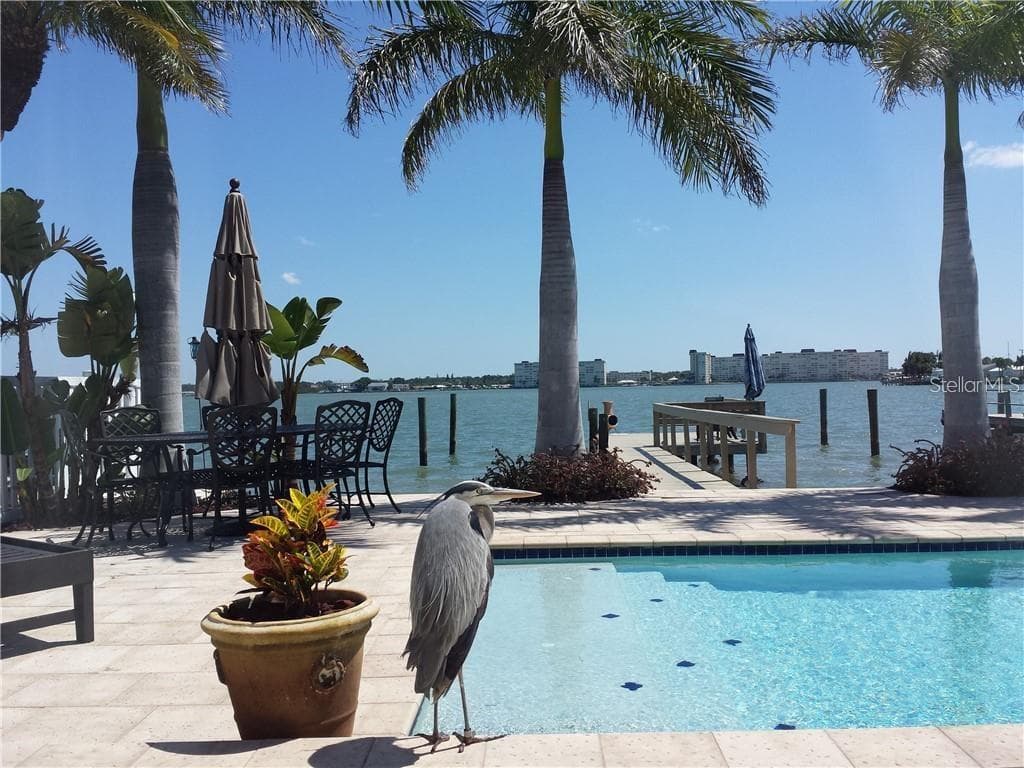 15433 2ND STREET E MADEIRA BEACH, FL 33708