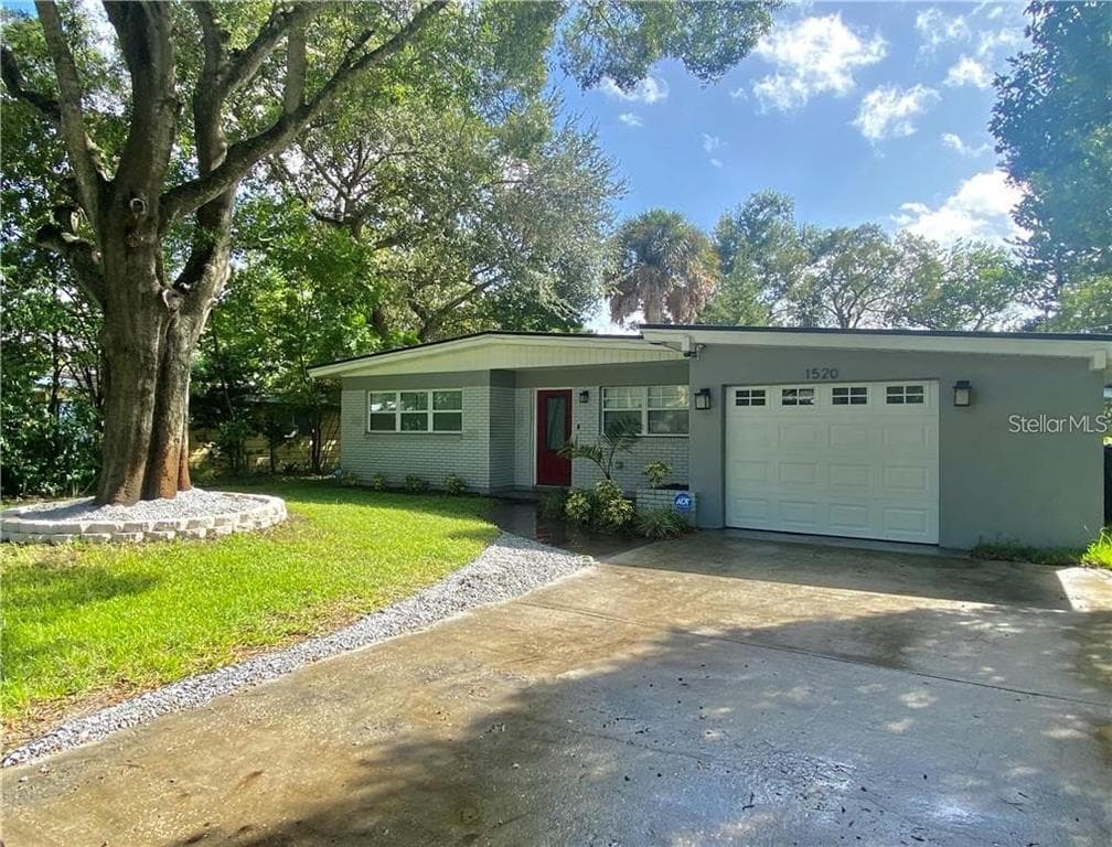 1520 S CHURCH AVENUE TAMPA, FL 33629