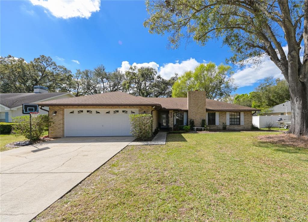 903 HEATHERBROOK DRIVE AUBURNDALE, FL 33823