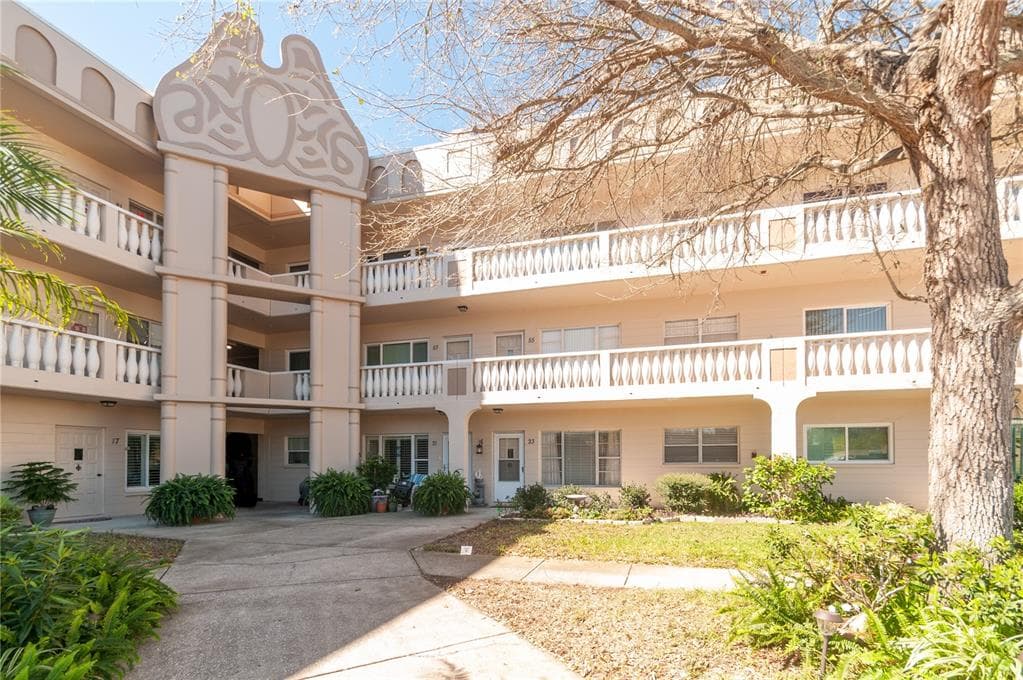 2284 PHILIPPINE DRIVE UNIT 23 CLEARWATER, FL 33763
