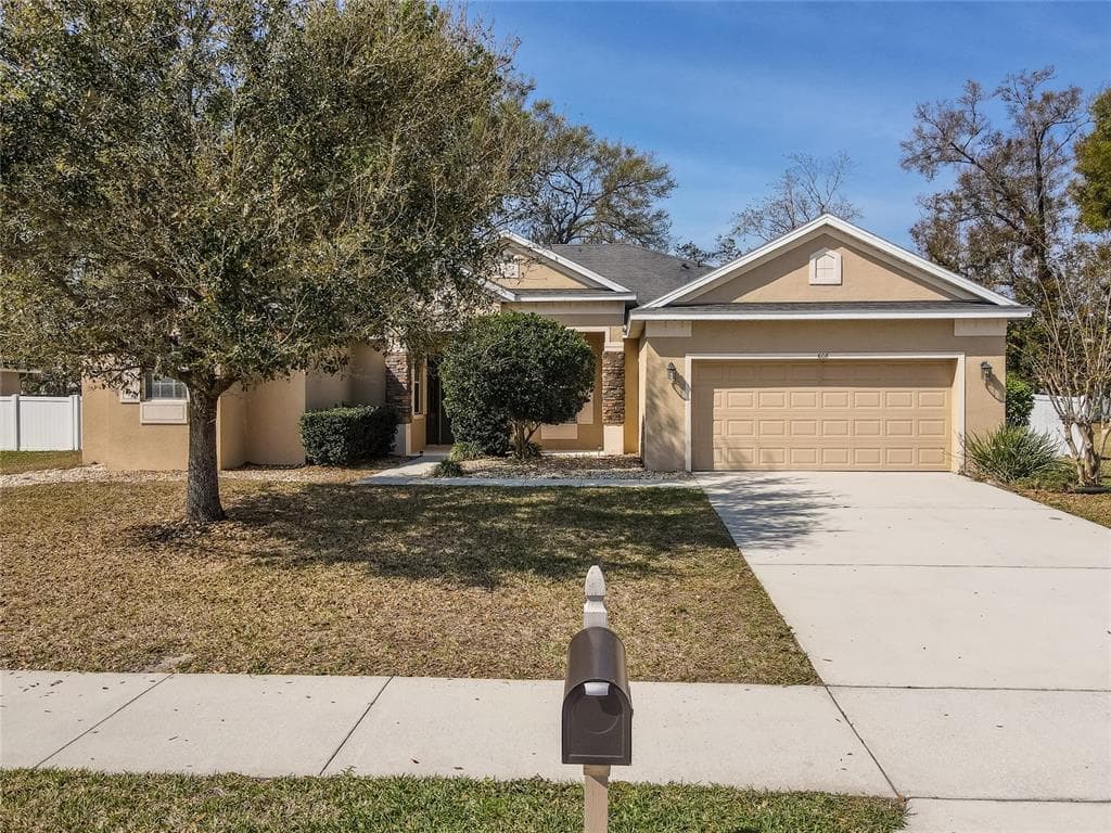 608 CURLY FERN LANE DELAND, FL 32720