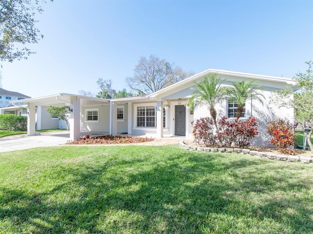 3407 S OMAR AVENUE TAMPA, FL 33629