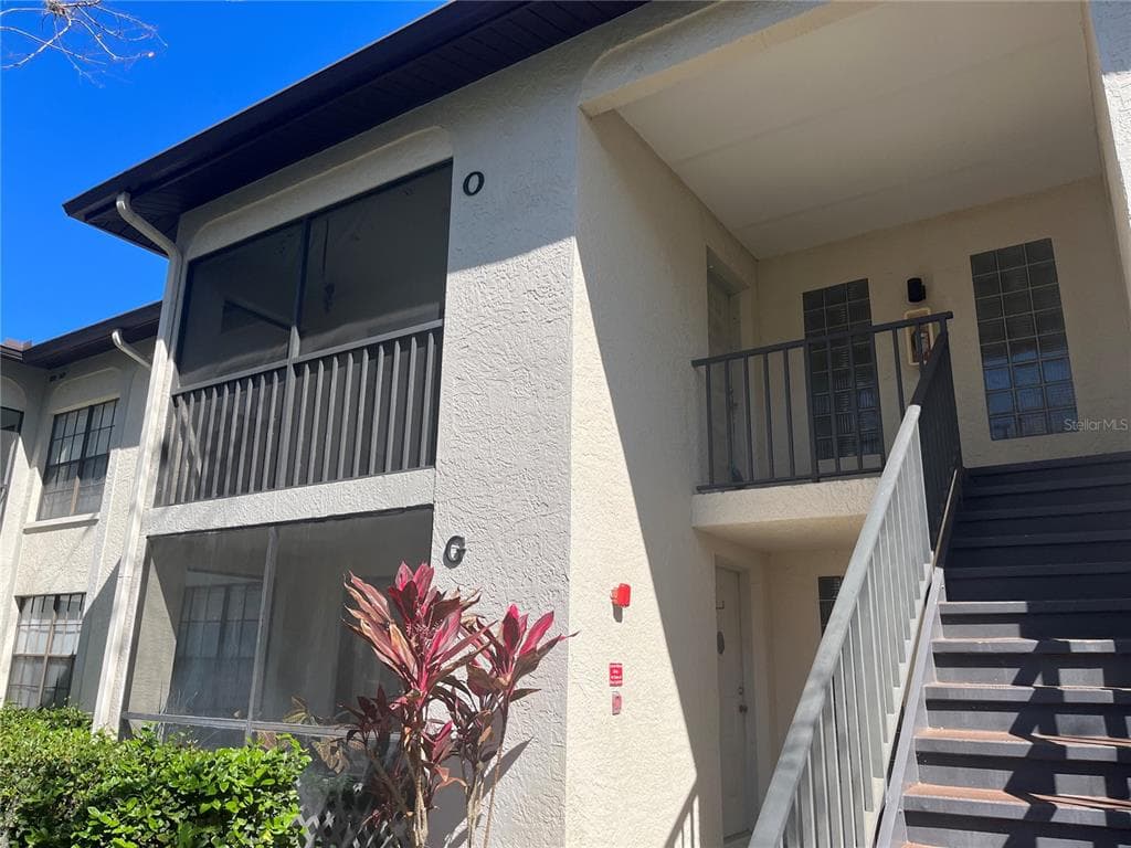 3380 CRYSTAL COURT E UNIT O PALM HARBOR, FL 34685