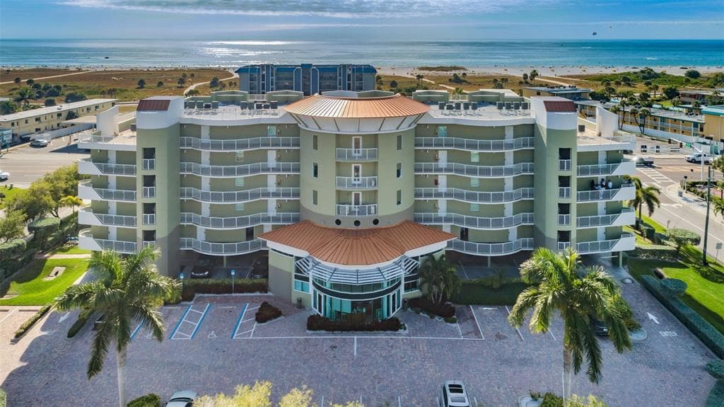 11605 GULF BOULEVARD UNIT 405 TREASURE ISLAND, FL 33706
