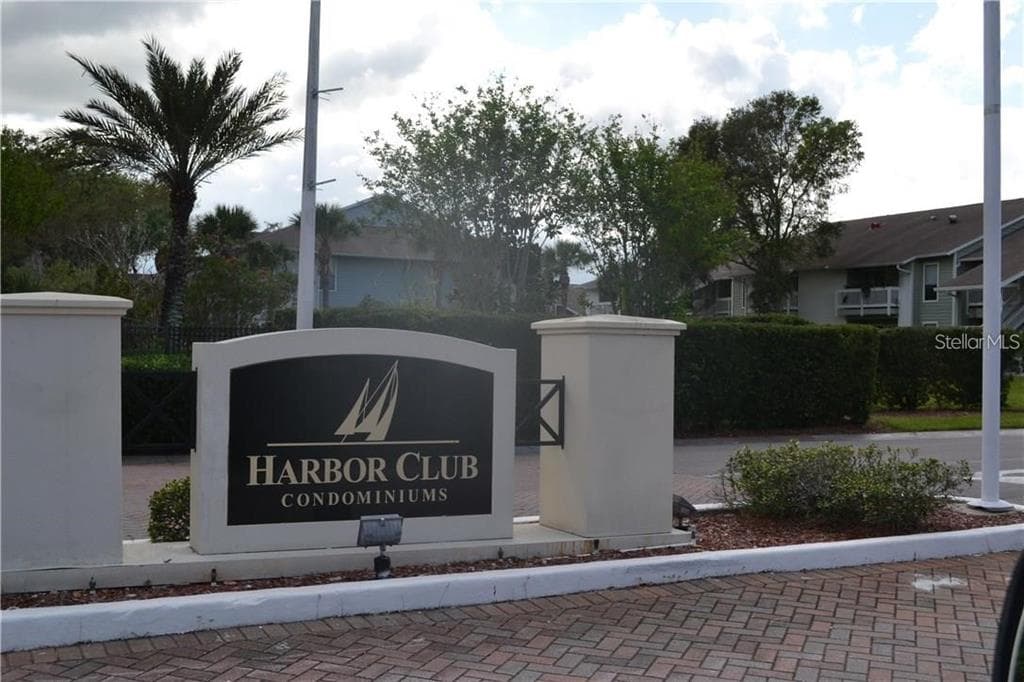 455 ALT 19 S UNIT 264 PALM HARBOR, FL 34683