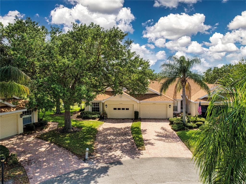 2306 NEW ORCHARD COURT UNIT 52