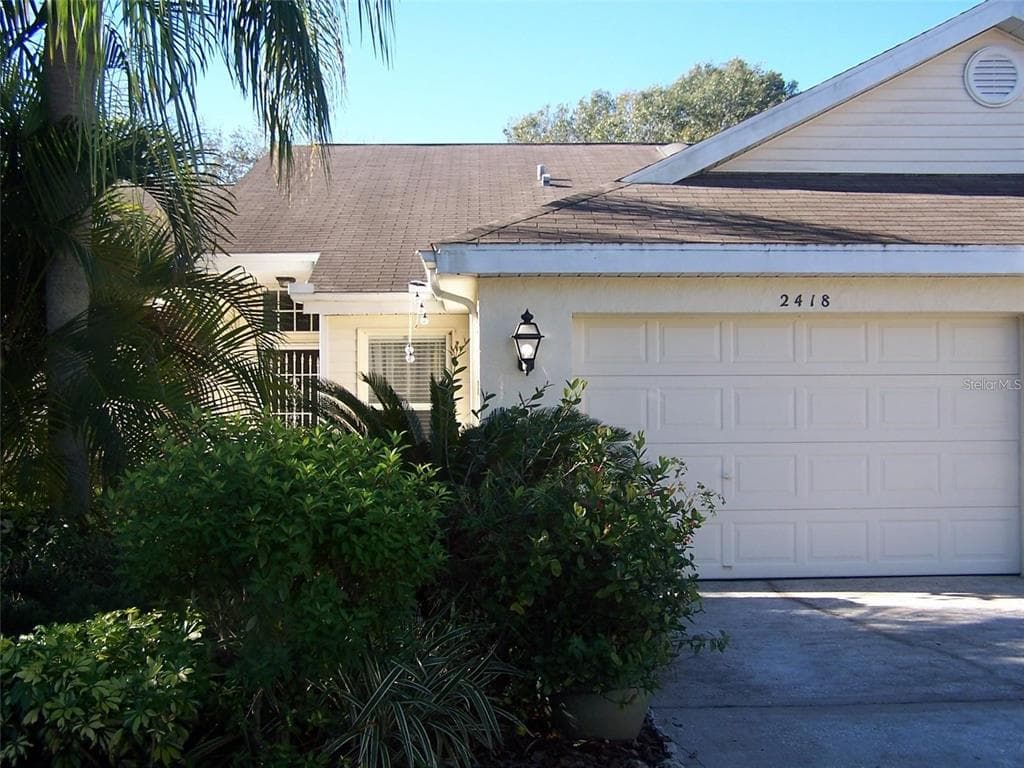 2418 NANTUCKET FIELD WAY SUN CITY CENTER, FL 33573