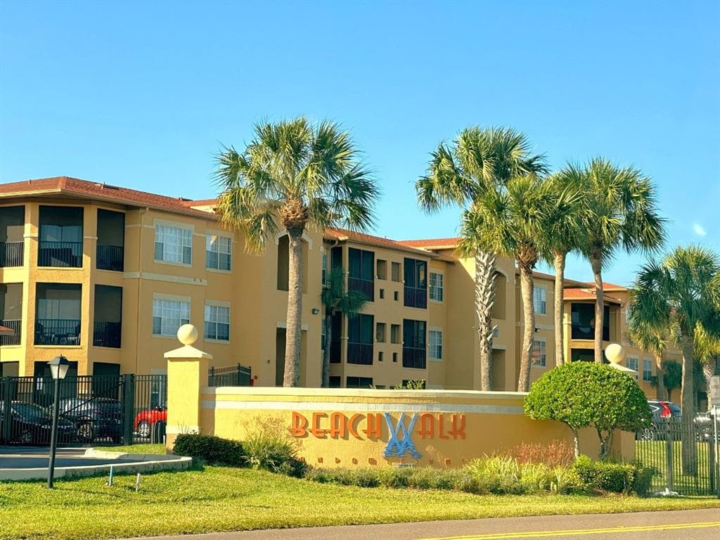 4309 BAYSIDE VILLAGE DRIVE UNIT 102 TAMPA, FL 33615