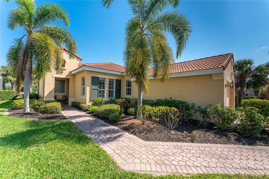 142 SAVONA WAY NORTH VENICE, FL 34275